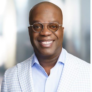 Photo of Simon T. Bailey