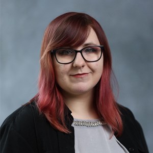 Sydney Roach headshot