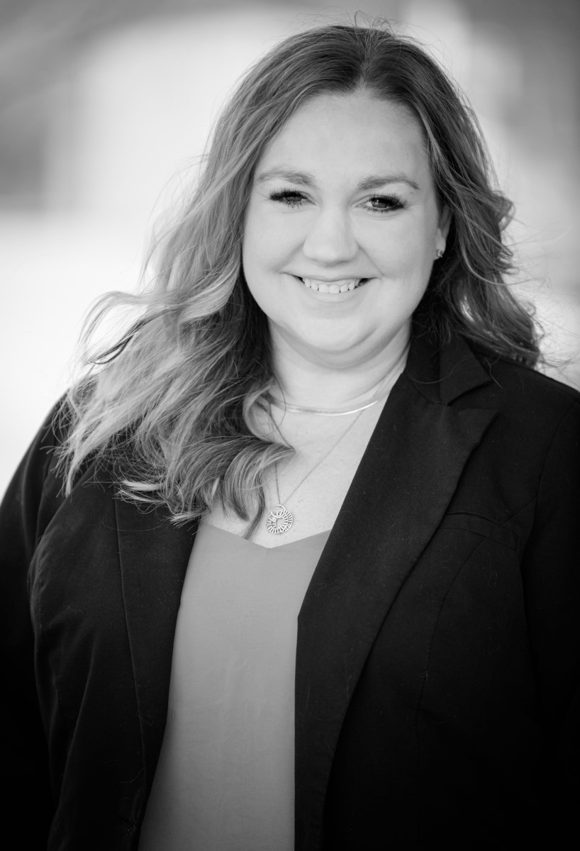 Tara Puckey Headshot