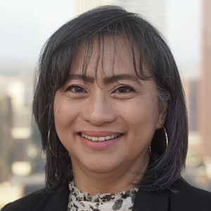 Aileen M Santos-Redman