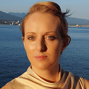 Dr Helen Tooze