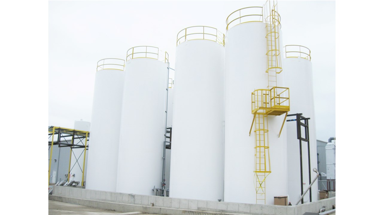 42,000 Gallon Bulk Fertilizer tanks