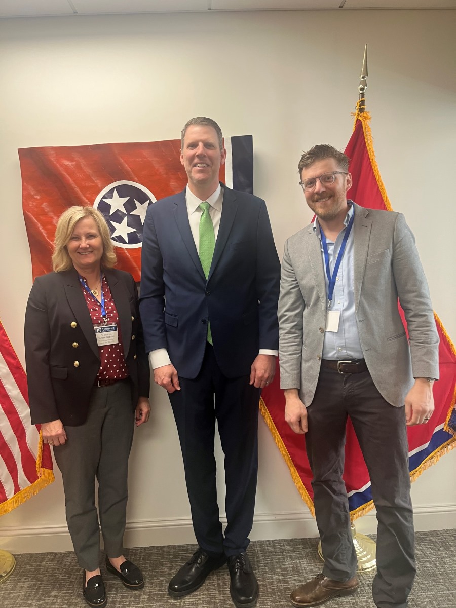 TDA members with Rep. Caleb Hemmer