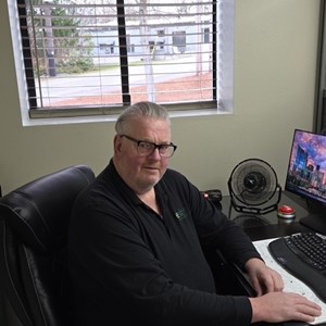 Photo of Dan Caldwell