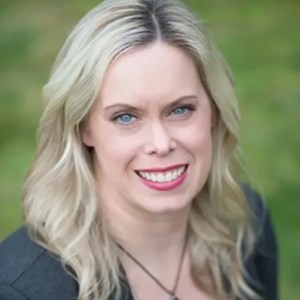Photo of Lori Maust